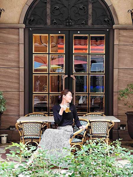 輕熟女上班午休約會穿搭享受一個人時光_200224_0001.jpg