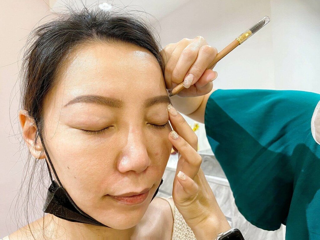中山區霧眉，I 絢睫毛、飄眉、除毛